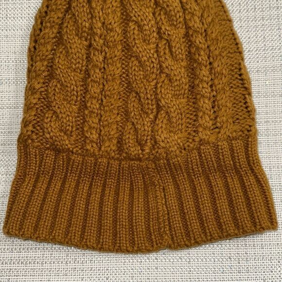 Timberland Camel Brown Cable Knit Faux Fur Pom Pom Fleece Lined Hat - Picture 3 of 8